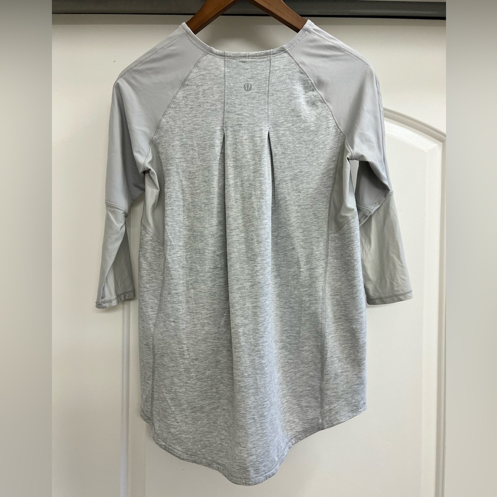 Lululemon 1/4 Zip Spin City Pullover - Picture 4 of 8
